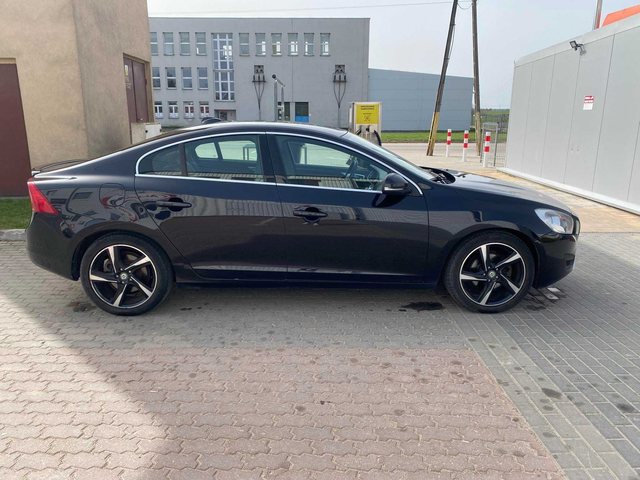 Volvo S60 2.0 163km