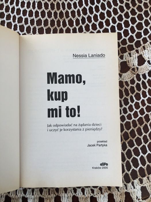 Mamo, kup mi to! - Nessia Laniado