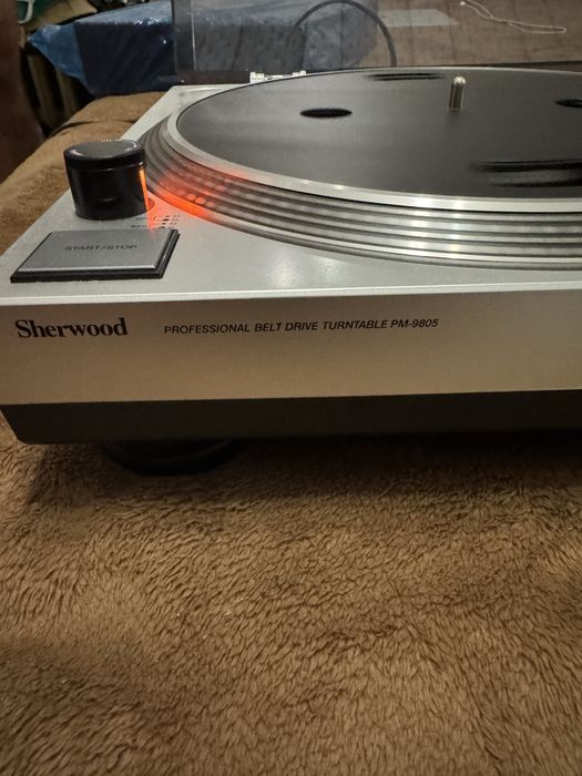 Проигрователь Sherwood PM-9805 Silver