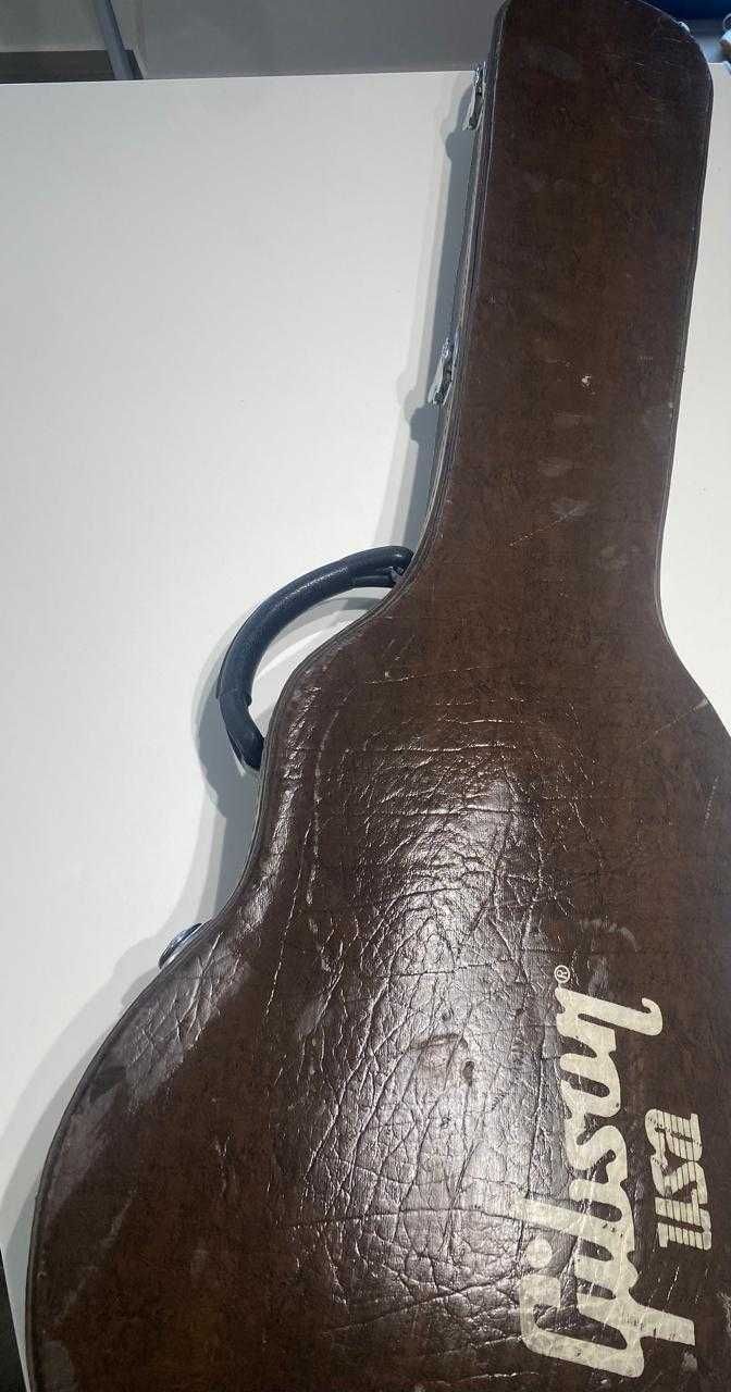 Gibson Les Paul Custom (réplica) com hardcase