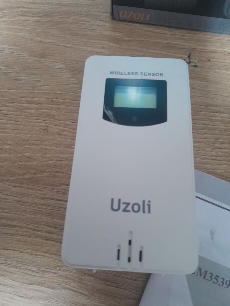 Stacja pogody budzik z projektorem uzoli em3539a