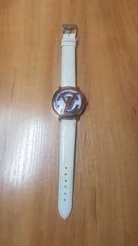 Годинник жіночий наручний Louis Vuitton