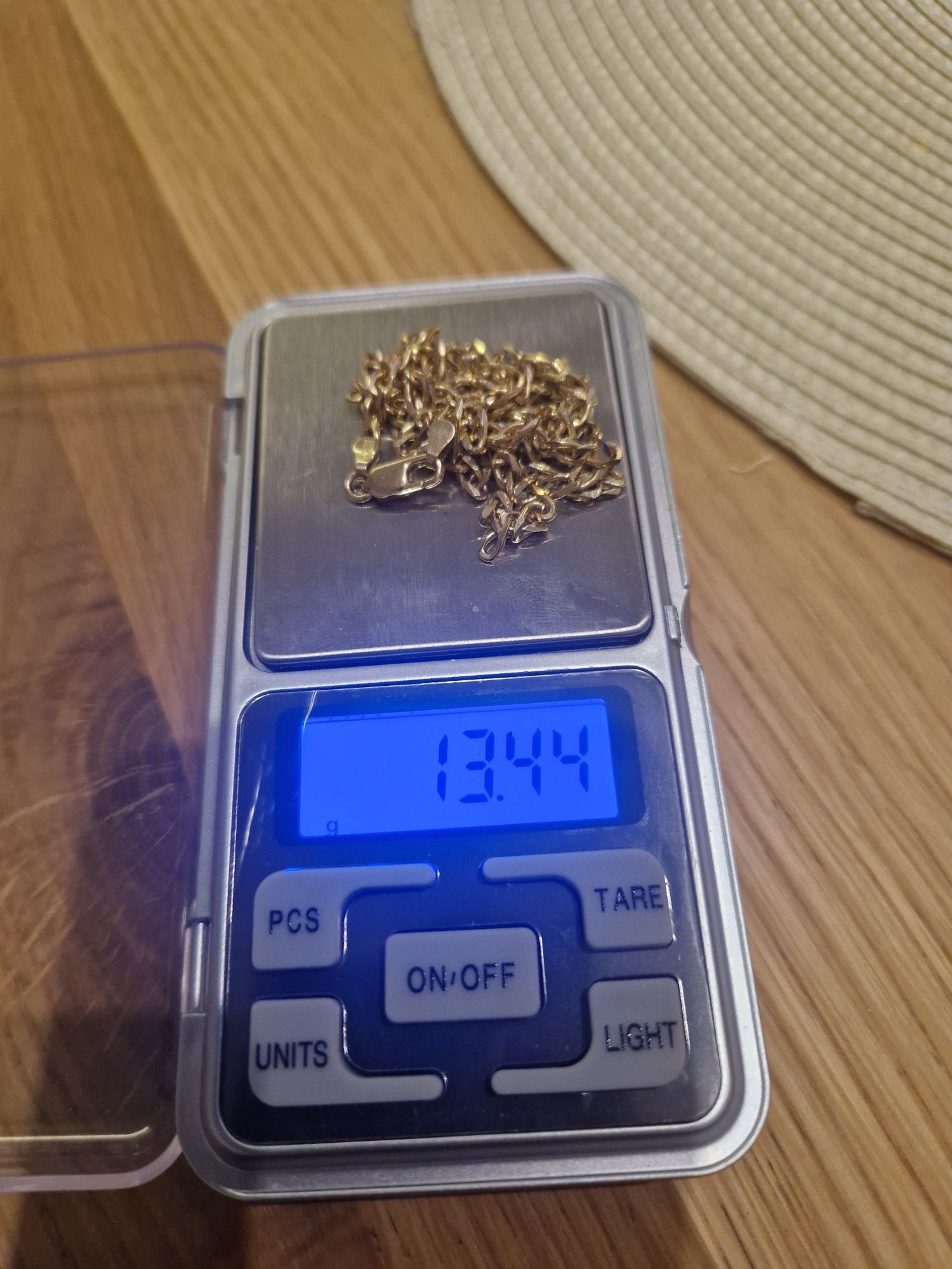 Śliczny gruby złoty łańcuszek pr. 585, 13,44 g!