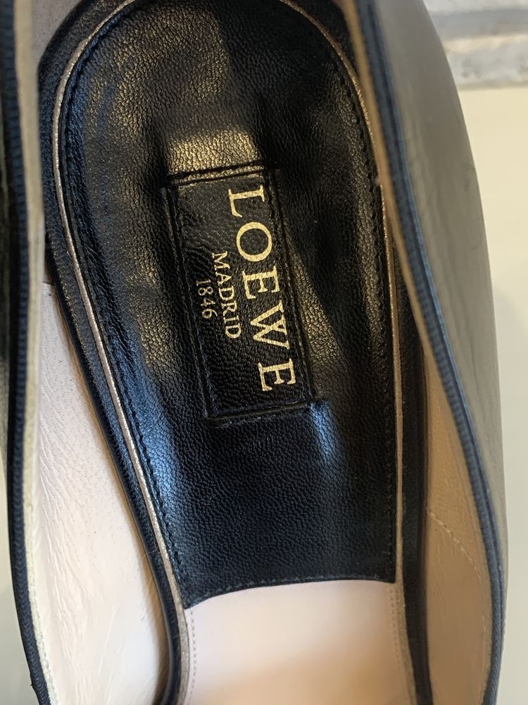Туфли Loewe , 38р. Сделаны в Италии