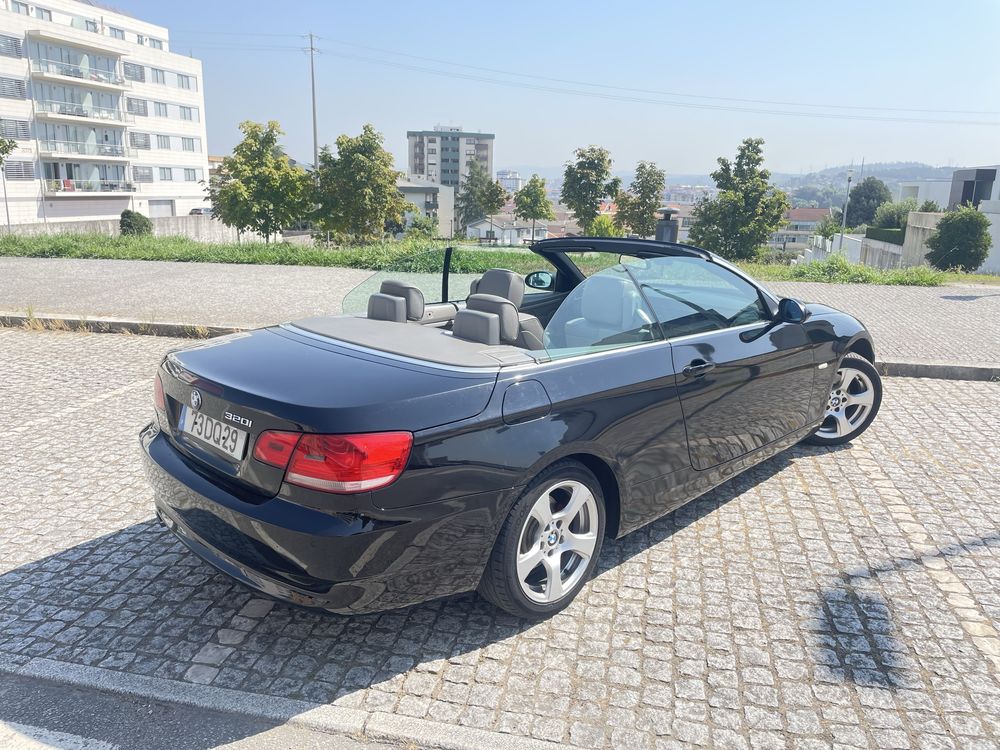 BMW 320i cabrio e93