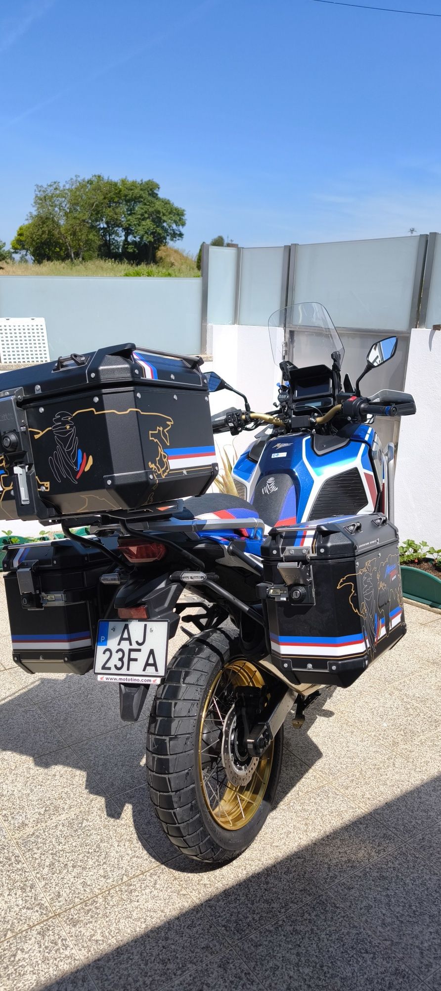 África Twin adv 1100