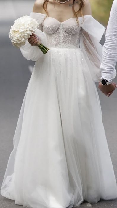 Весільна сукня айворі