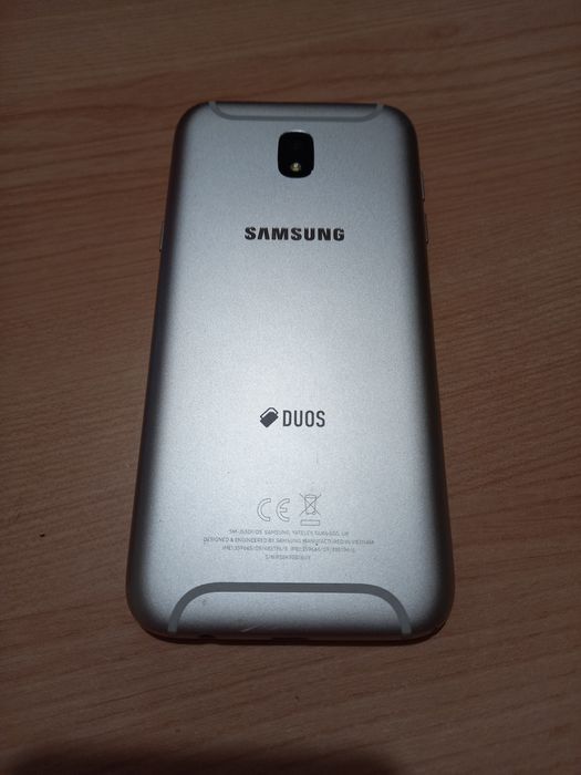 NOVO preço Samsung j5 2017 (o ecrã não funciona) de resto está em ótim
