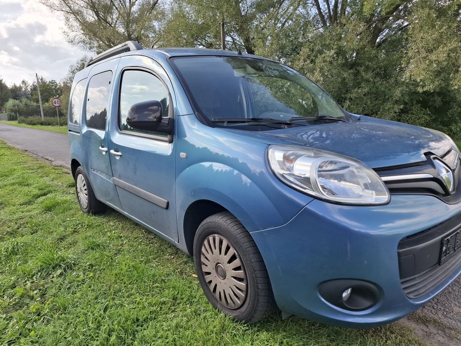 Renault Kangoo 1.5 dci, 5 osobowy, 74000km przebieg .