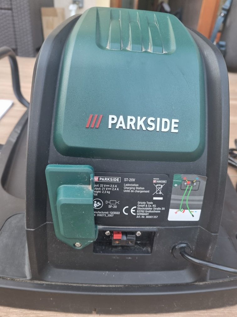 Stacja ładująca do robota koszącego PARKSIDE PMRA 20Li A1