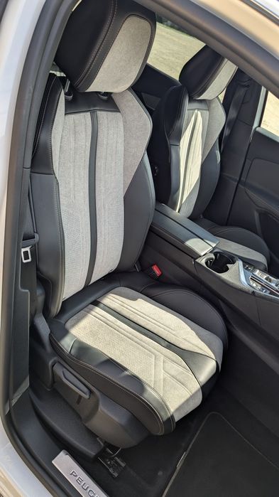 Peugeot 3008 1.6 Hybrid GT Line Plug-In e-EAT8