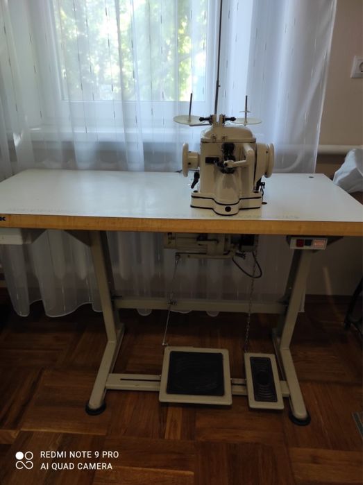 Промислова швейна кушнірська машина JACK JK-T04