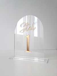 Akrylowe numery stołów pleksi lustrzany złoty napis