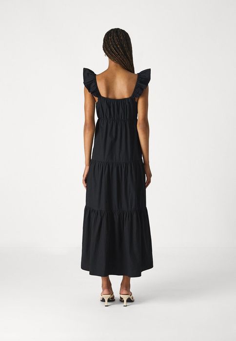 Sukienka czarna Selected Femme 34