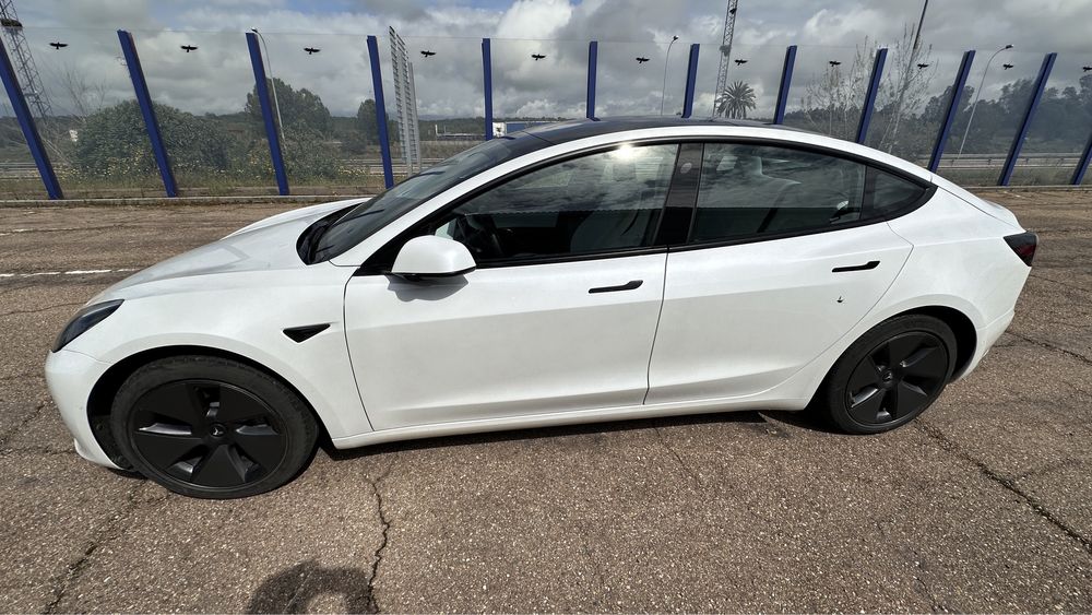 Tesla Model 3 Tração Traseira 2a geração