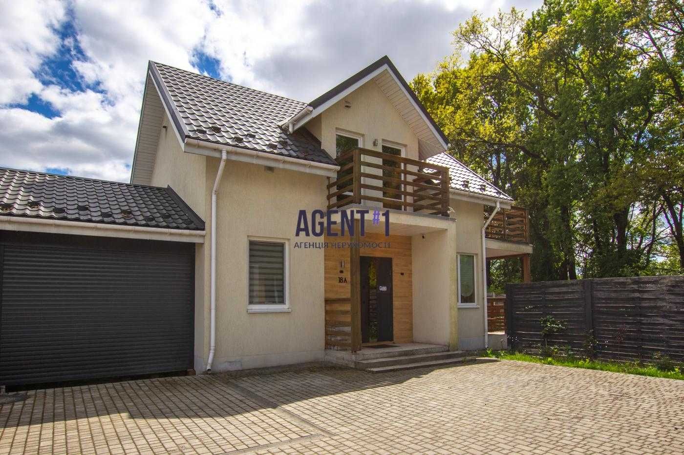 Будинок в закритому комплексі. Білогородка.