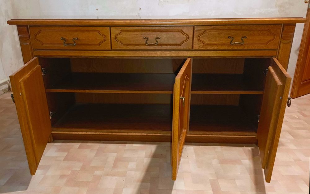 Продам великий комод з дубовими фасадами