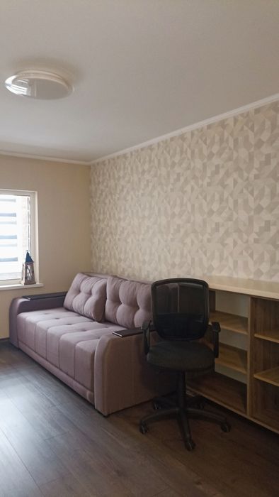 Оренда двох кімнатної квартири .