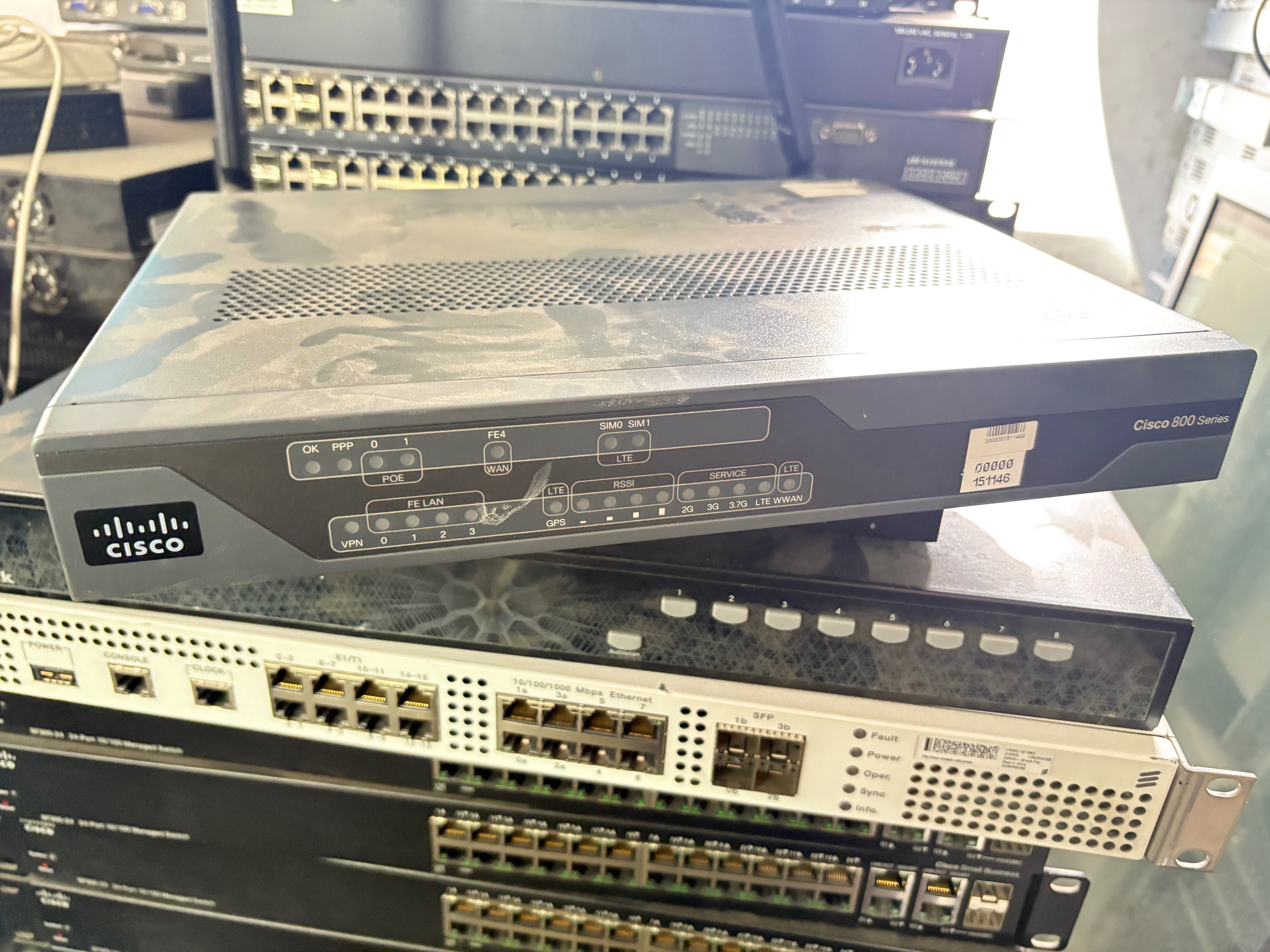 Маршрутизатор Rоутер poe світч Cisco Catalyst 2960 3560 881G-4G