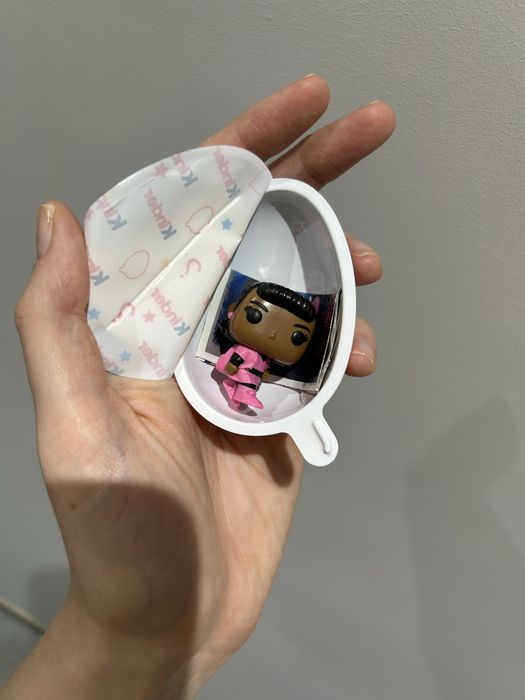 Kinder joy stranger things jajko Erica