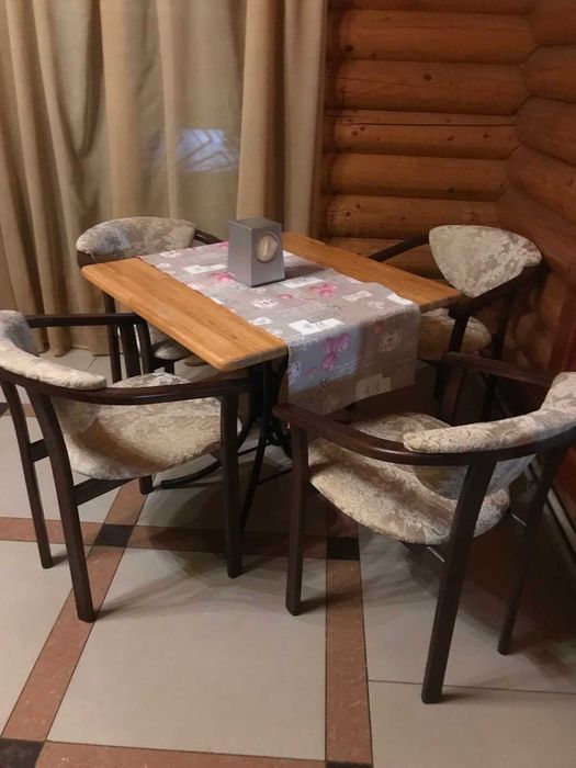 Комплект меблів для кафе, барів б/у