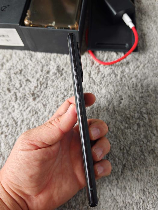 Motorola Edge+ (2023) snapdragon 8 gen 2 8/512gb bateria enorme