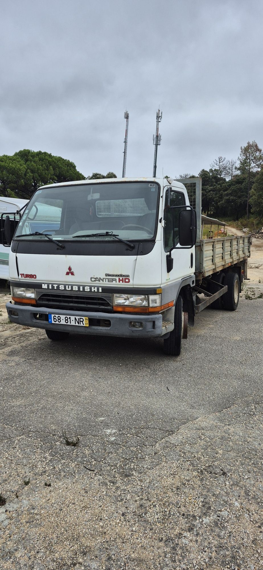 Mitsubishi canter