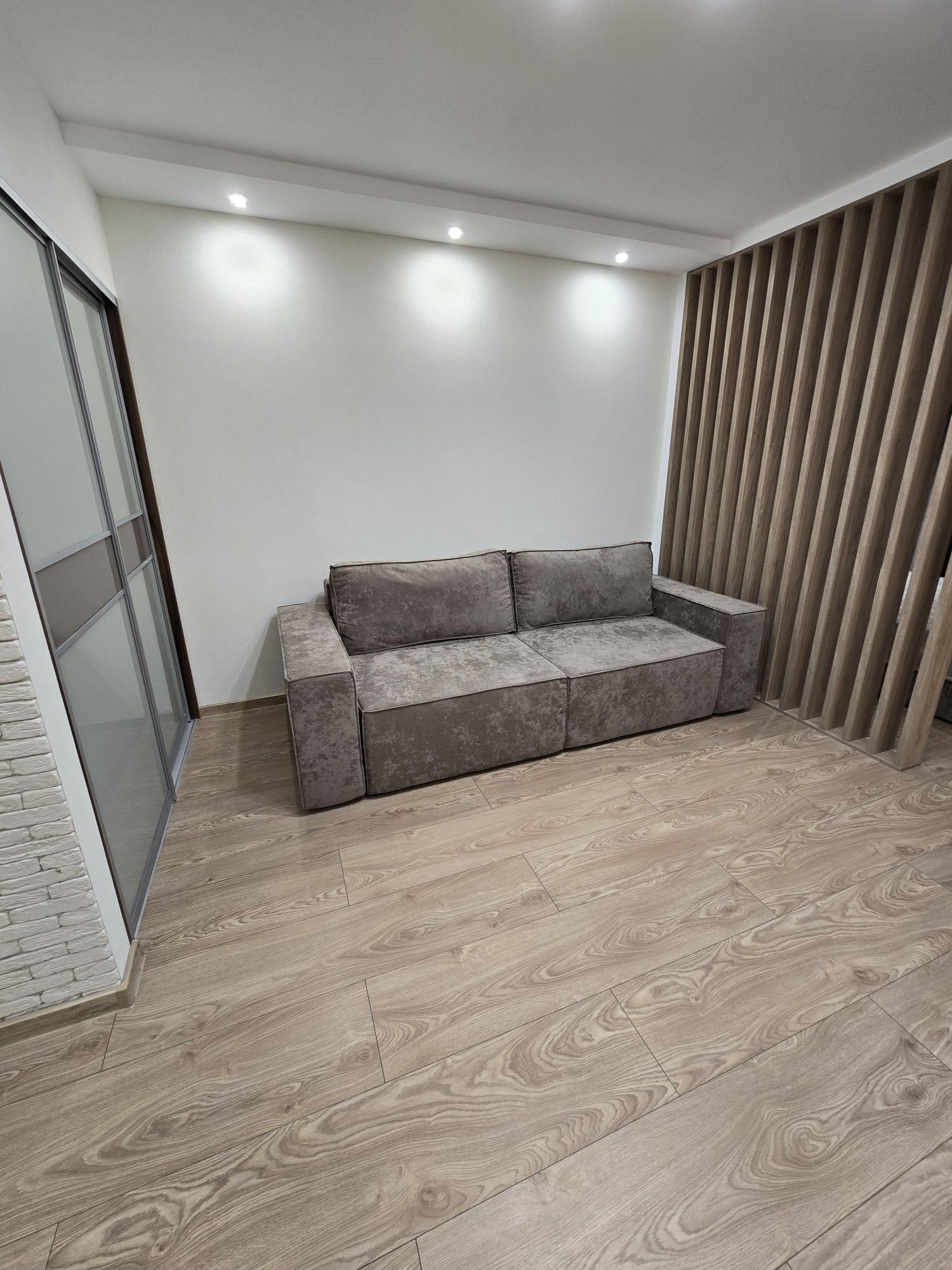 Продаж 1к.кв.-ра,70 м.ЖК Soho Residence ,Деміївська 13.м. Деміївська