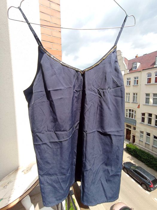Granatowy top na ramiączkach Vero Moda  rozmiar M/L