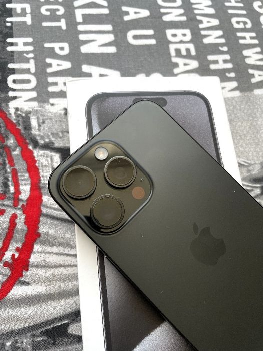 iPhone 15 Pro Max 256GB Black Titanium