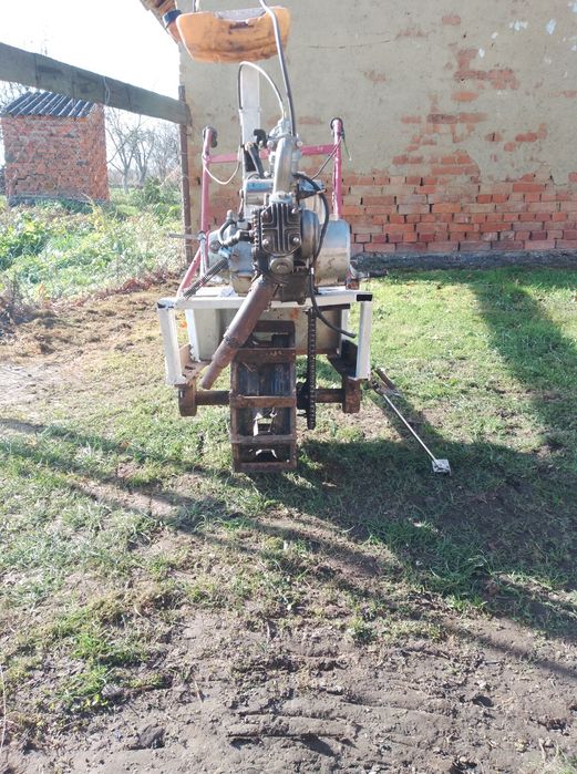 Продаю саморобний окучник