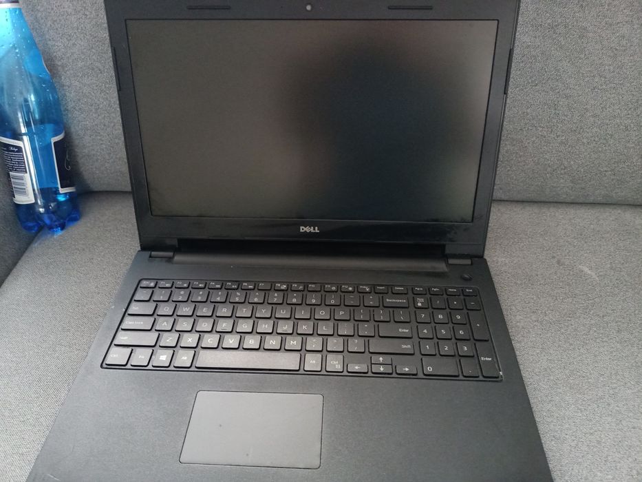 Dell Inspiron 15 3000 GeForce m820