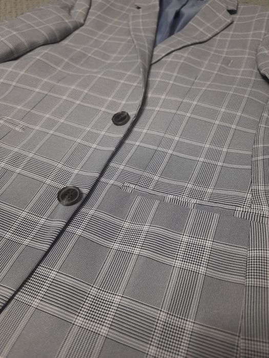 Чоловічий піджак