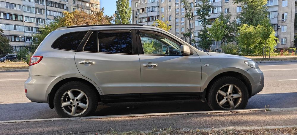 Hyundai Santa Fe 2007 рік, 2.2 дизель механіка