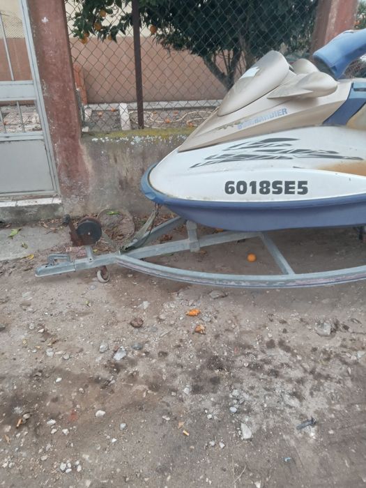 Atrelado para moto de agua