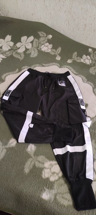 Продам модные штаны карго