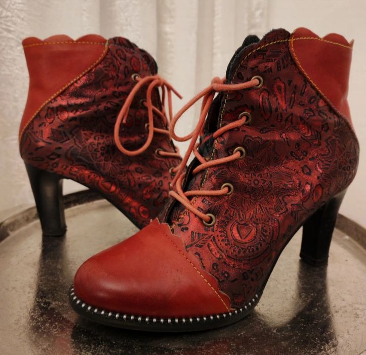 Botki Laura Vita - r.37