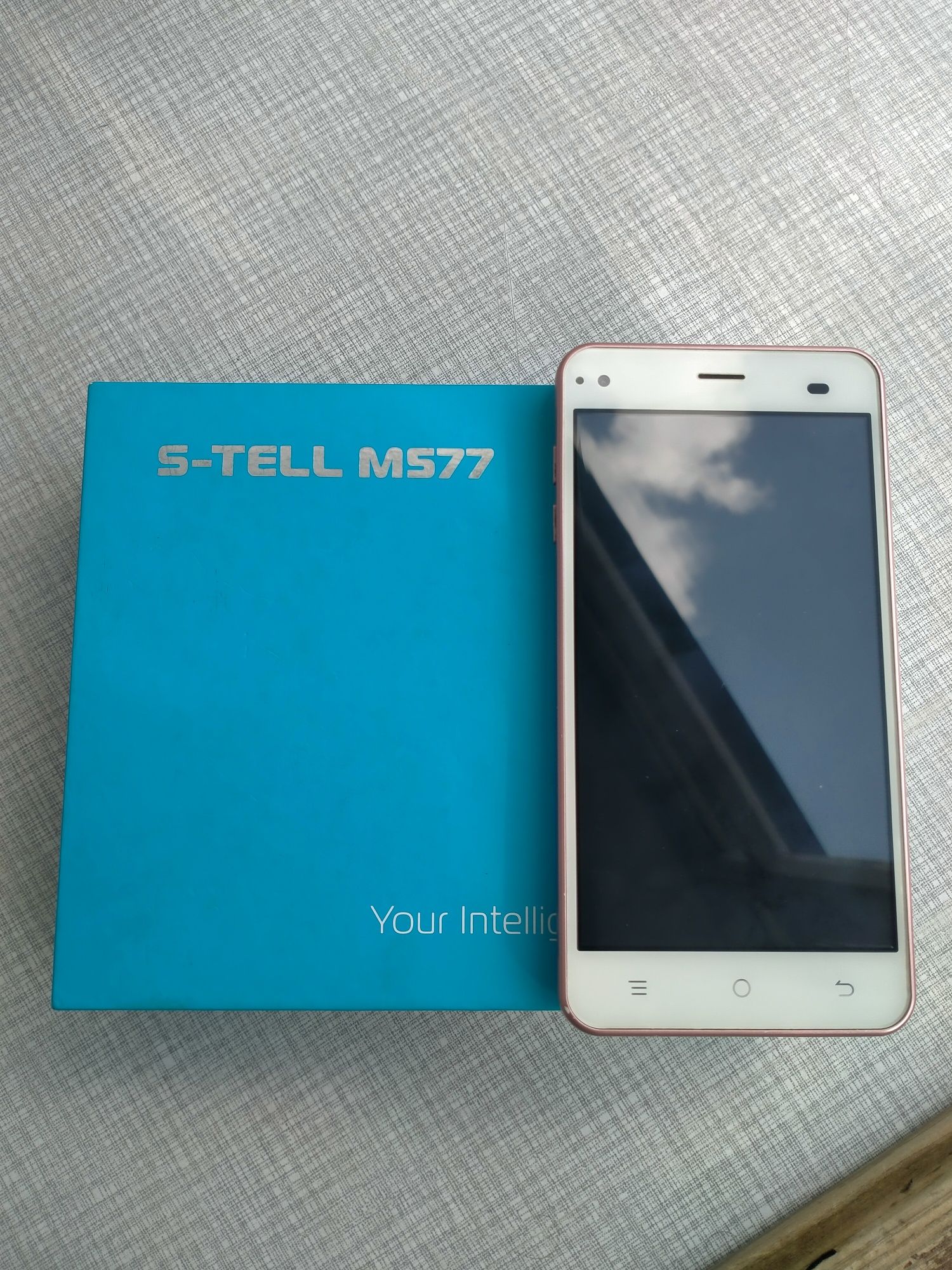 продам S-Tell M577