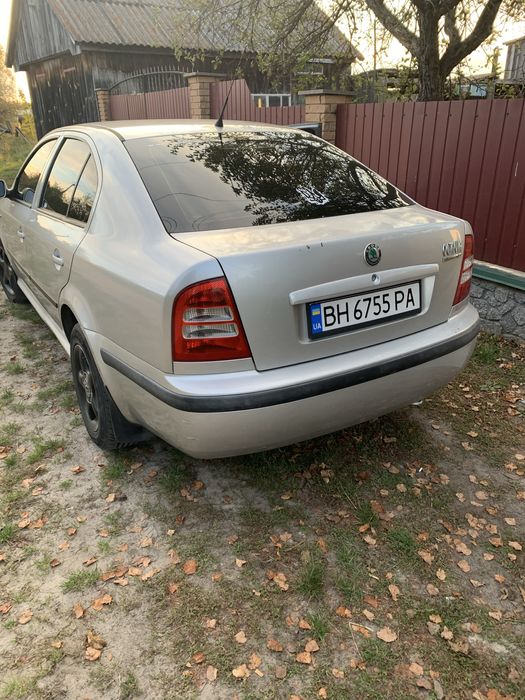 Срочно Шкода тур 1.6 2001 р