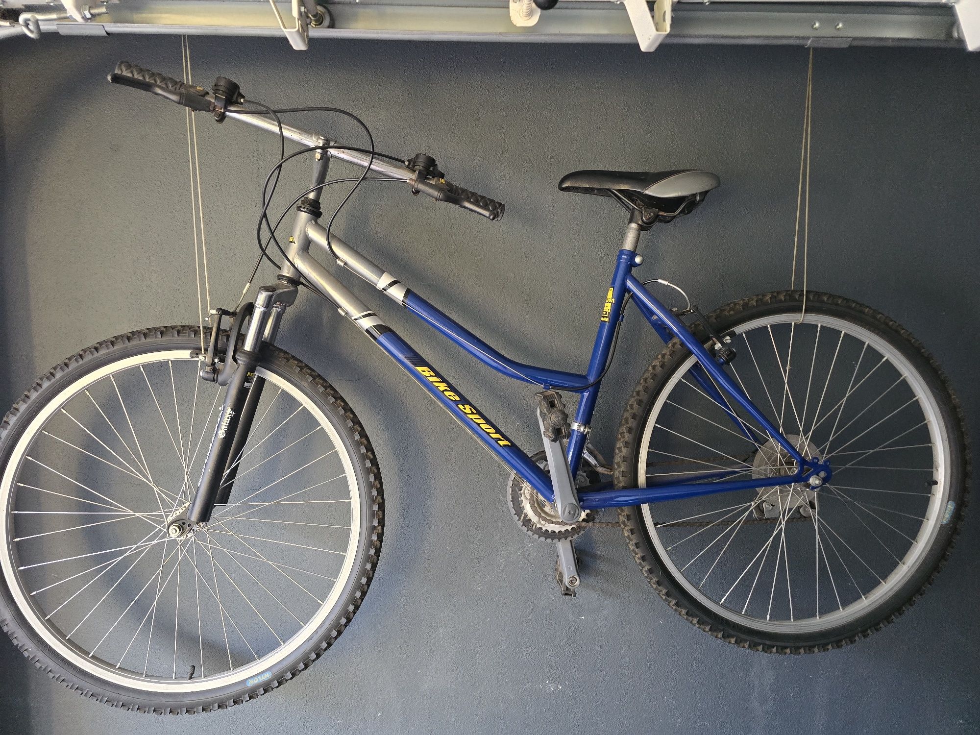 Bicicleta – roda 26” – em bom estado