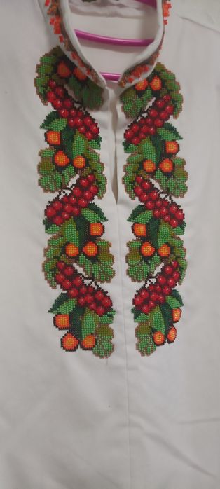 Вишита сорочка вишиванка бісером на хлопчика 9-11 років ручна робота