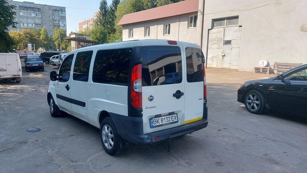 Фіат добло 2006 р