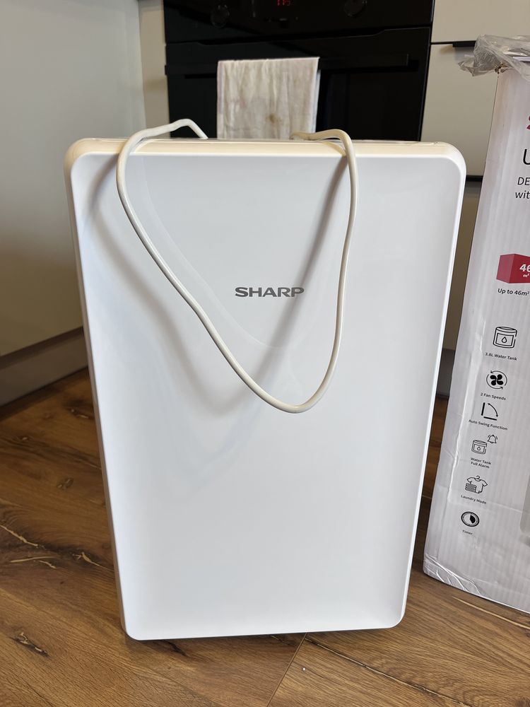 Osuszacz pochłaniacz Sharp UD-P20-W idealny, nowy