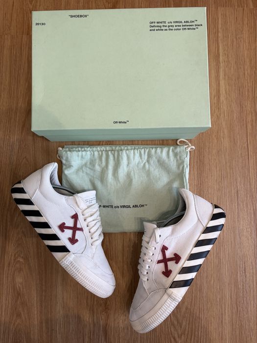 Off-White Vulcanized Low