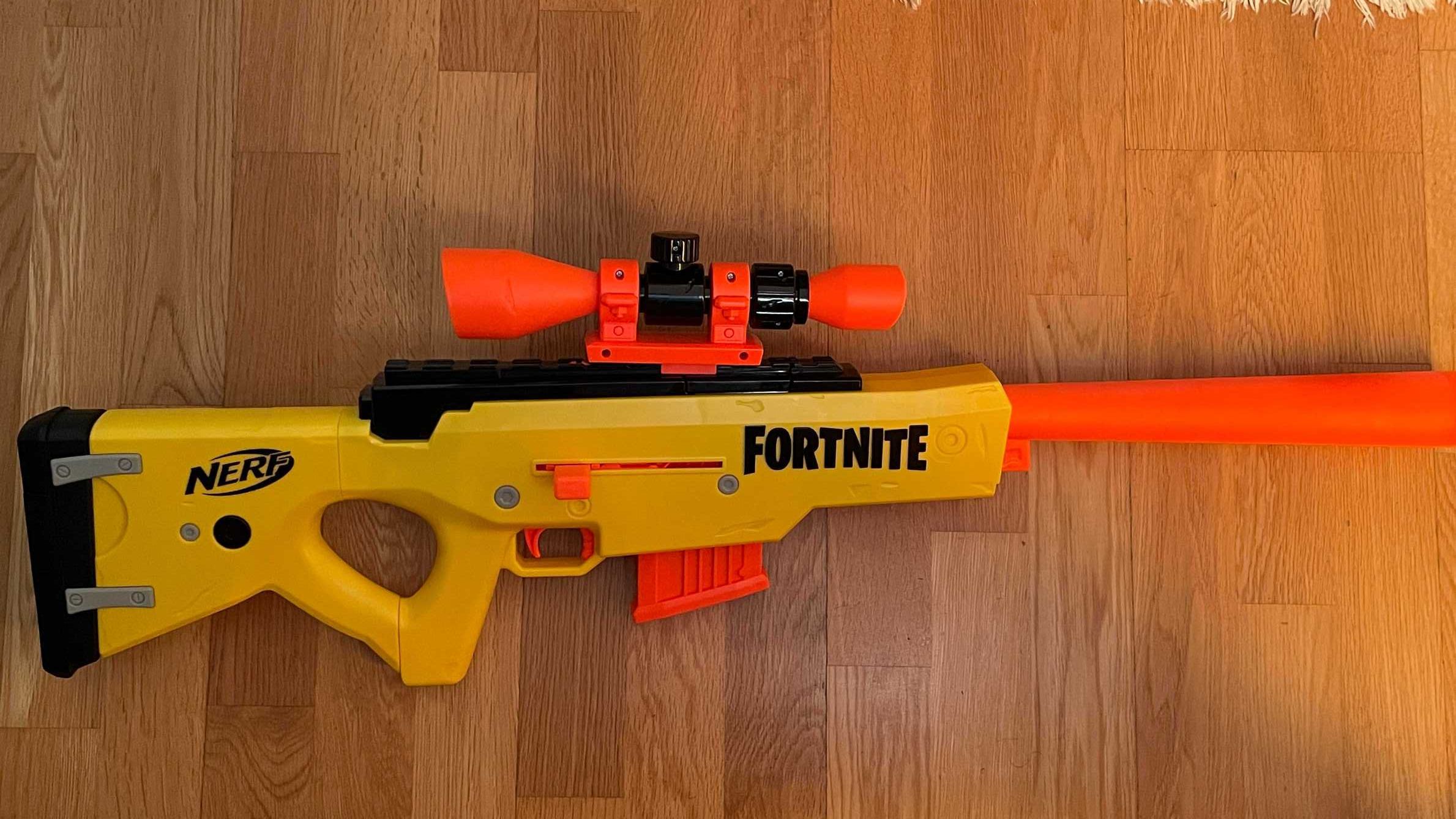 NERF espingarda com mira telescópica FORTNITE