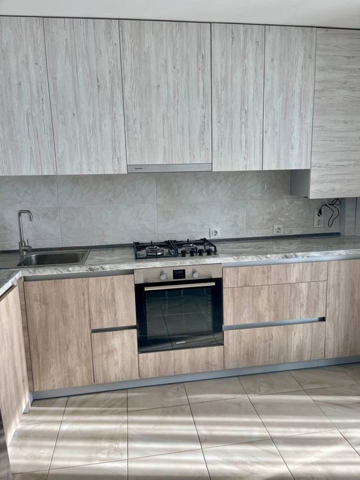 Оренда сучасної квартири на Площі Ринок.