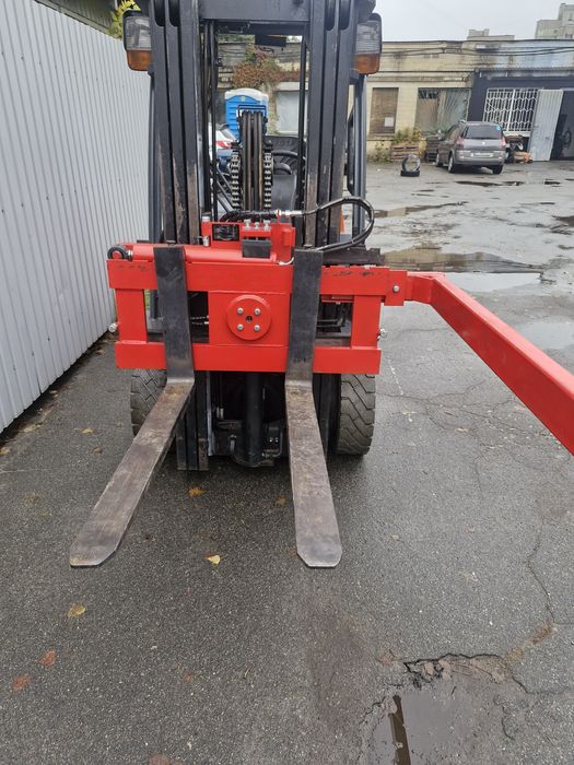 Ротатор перекидач контейнерів  на 1.5-3т до навантажувача погрузчика