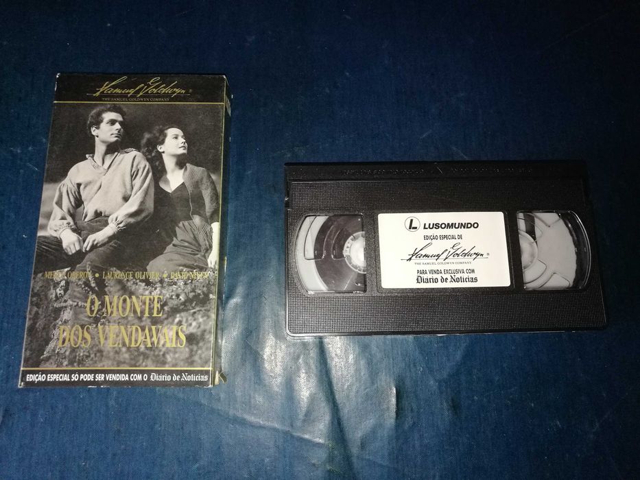 O MONTE DOS VENDAVAIS (caixa em cartão) VHS (leg em português)