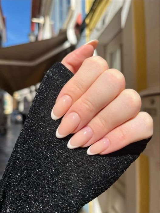 Procuro modelos para treinar fazer unhas!