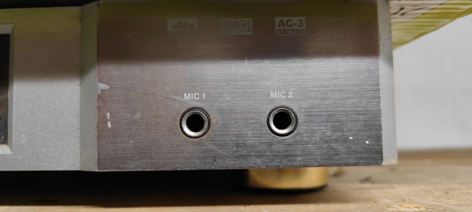 Wzmacniacz orginalny Akira BK166